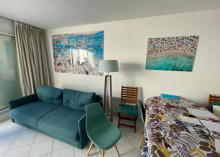 Vue Epoustouflante Sur Bandol & La Mer 2 Pieces, Piscine Tout Confort 4 Etoiles, Tres Calme, Terrasse Spacieuse Sans Vis A Vis, Parking Prive Residence Standing